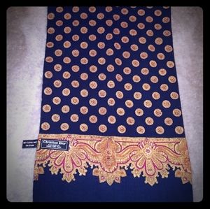 🧐Vintage Christian Dior 👑100% Wool Scarf🧣